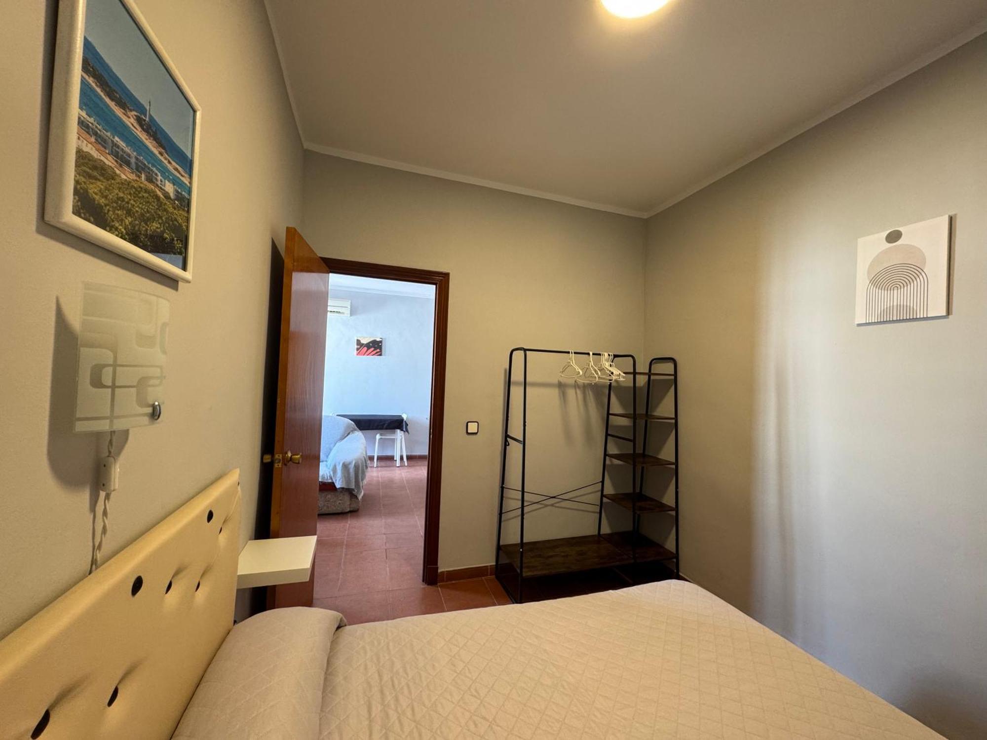 Hostal Miramar Los Canos De Meca Buitenkant foto