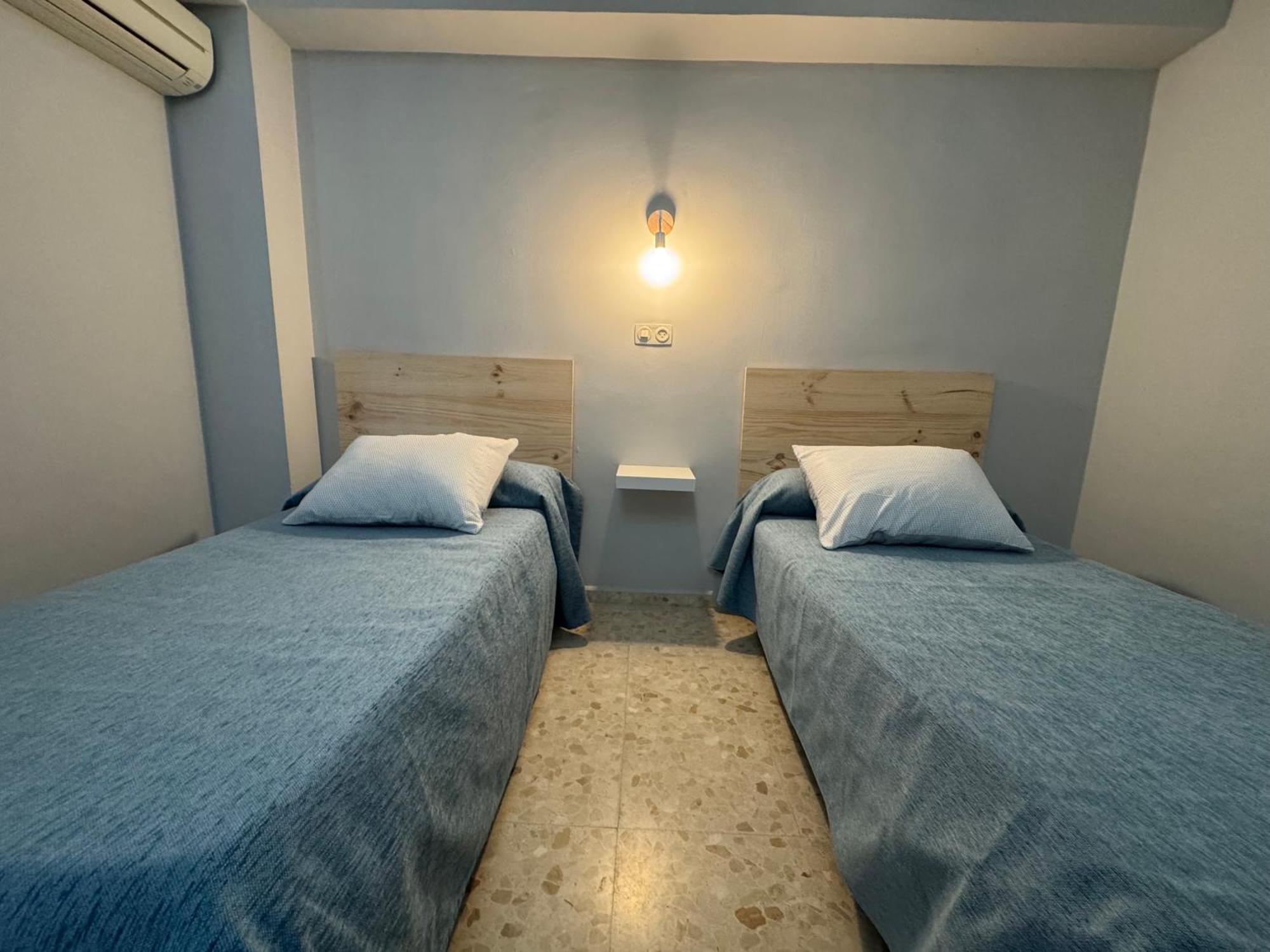 Hostal Miramar Los Canos De Meca Buitenkant foto