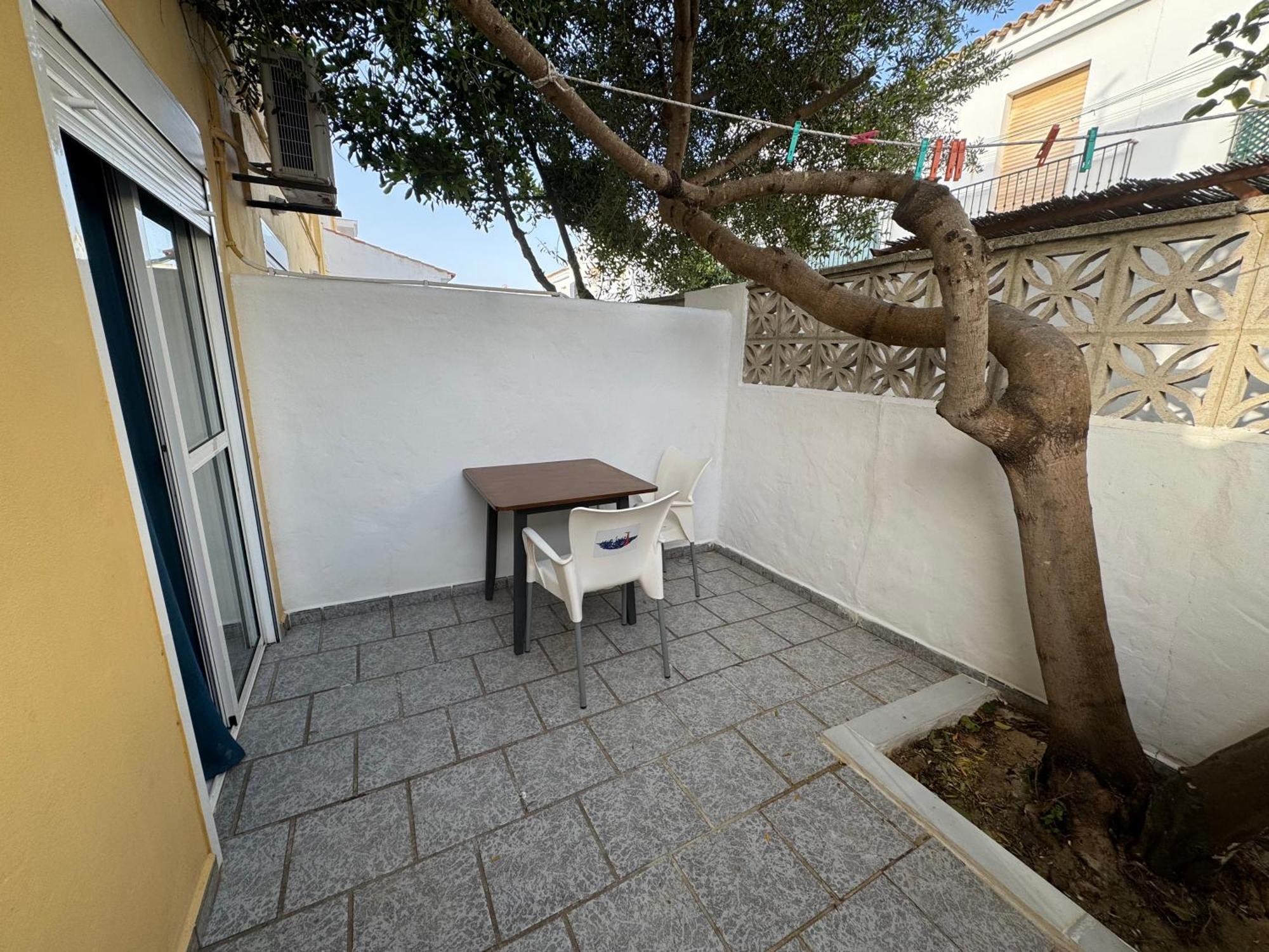 Hostal Miramar Los Canos De Meca Buitenkant foto