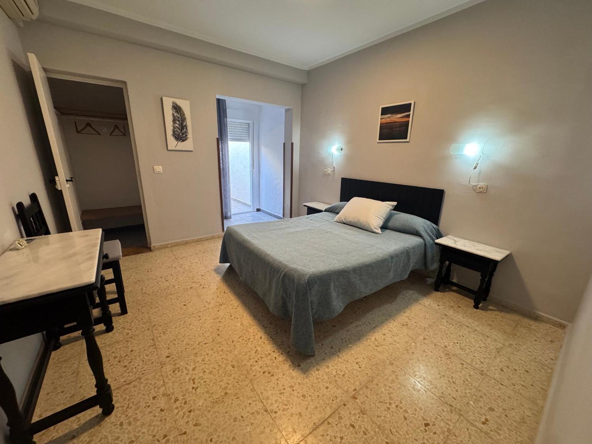 Hostal Miramar Los Canos De Meca Buitenkant foto